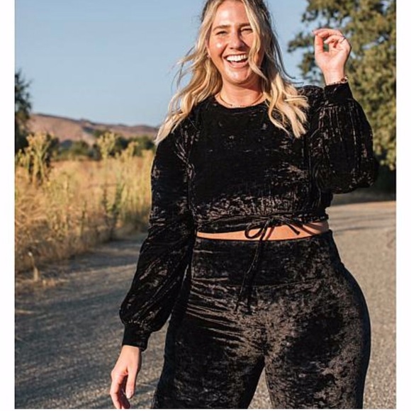 Silver Velour 2pc Dolman Sleeve Crop High Rise Bell Bottoms Plus 2X Lounge Wear - Picture 8 of 9